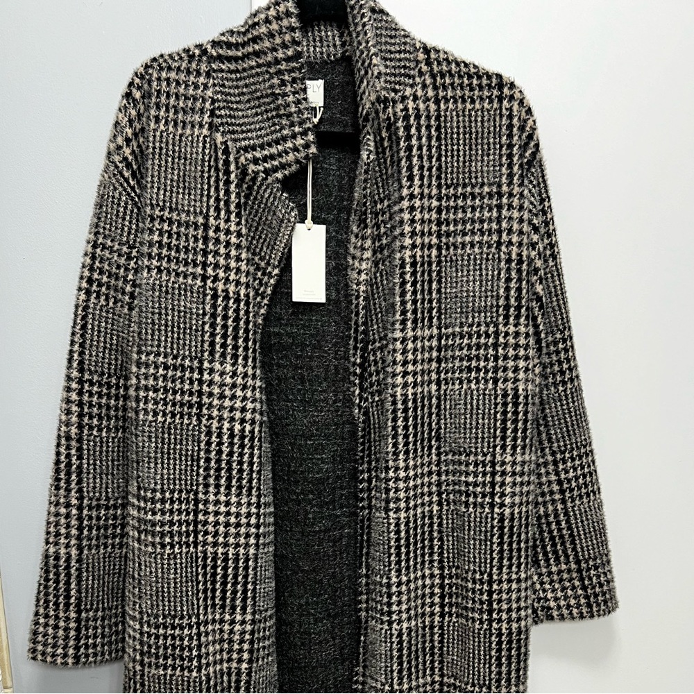 NEW WITH TAGS Z- SUPPLY JACKET - never been worn.